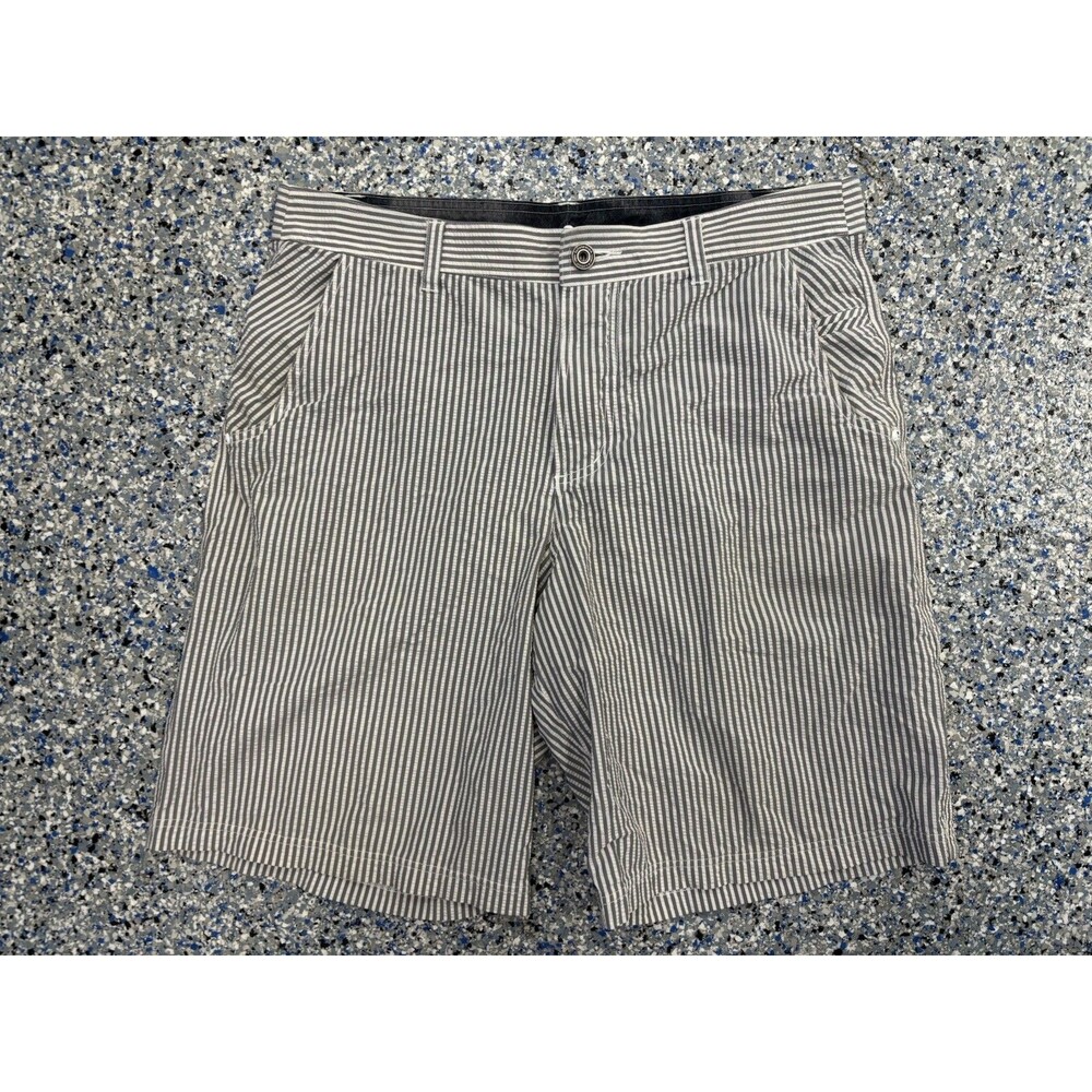 Lululemon Athletica Grey and White Seersucker Striped Pattern Shorts Size 36